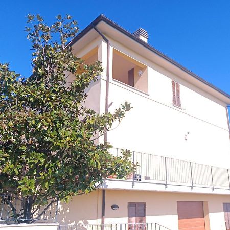 Villa Casavacanze Mevania Bevagna Exterior foto