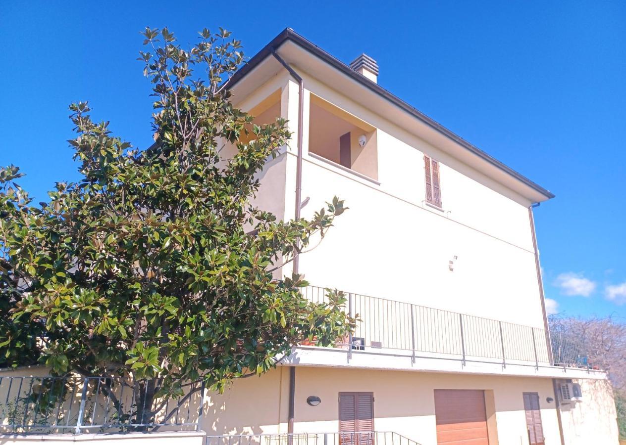 Villa Casavacanze Mevania Bevagna Exterior foto